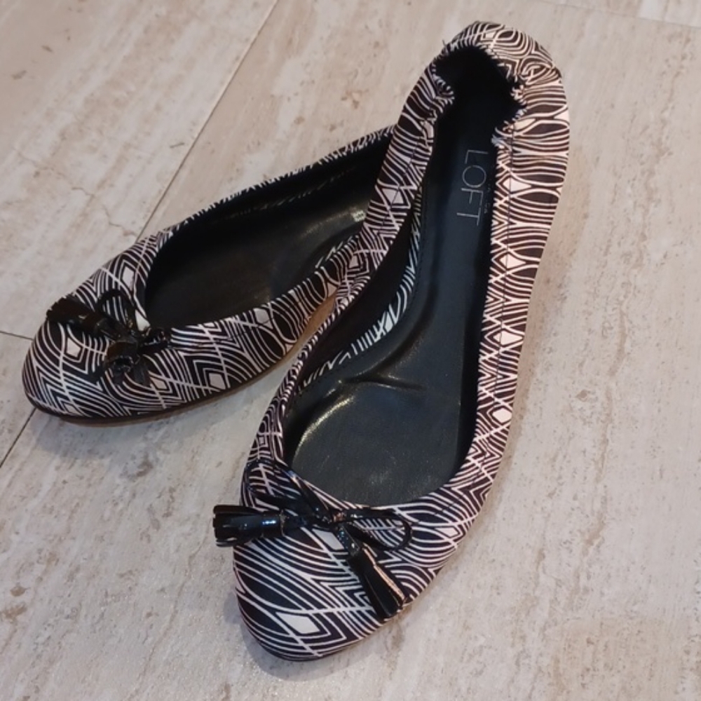 Ann Taylor LOFT Ballet Flats